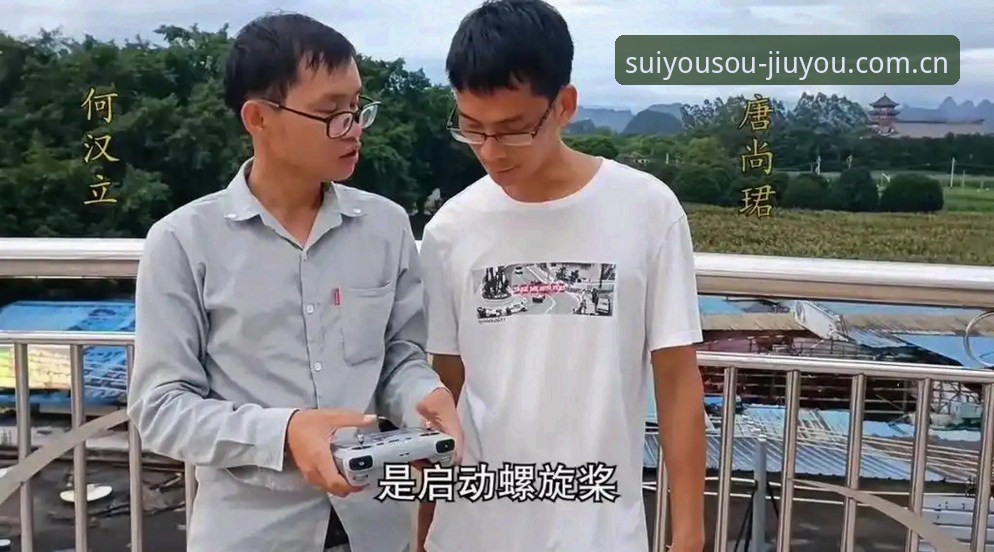 资深足球教练迷复盘：德米凯利斯接手莱比锡，这盘棋到底怎么下？